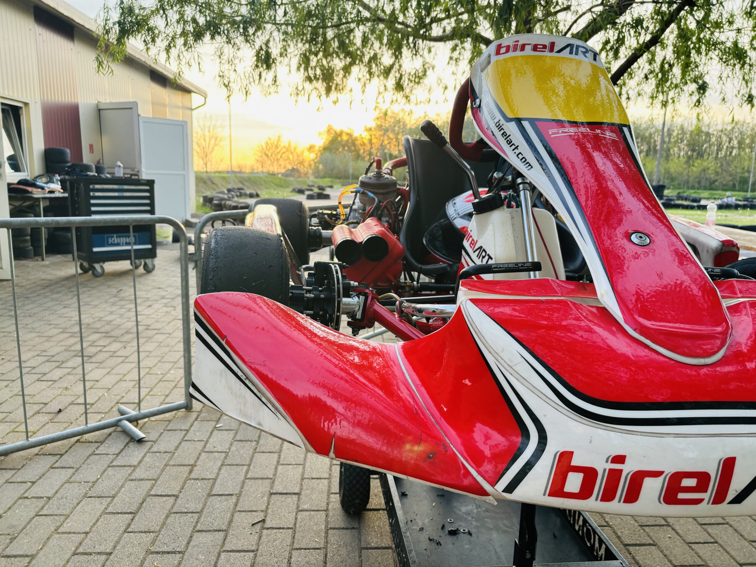 Nánás Gokart